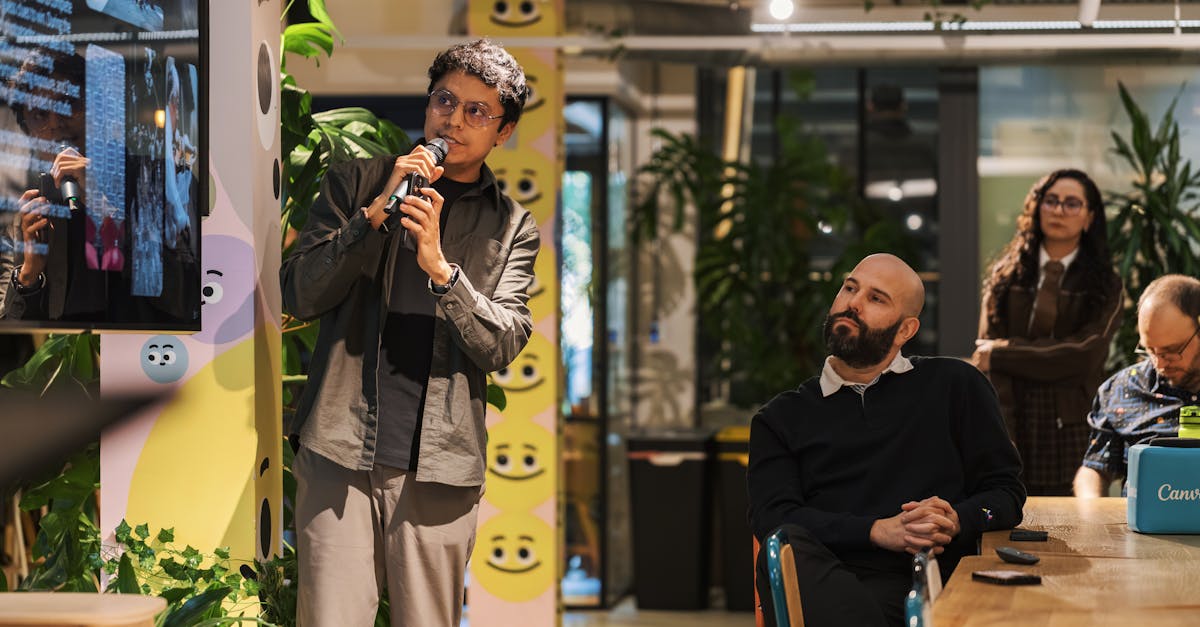 欧亚云实名账号:通过短信转化潜在客户